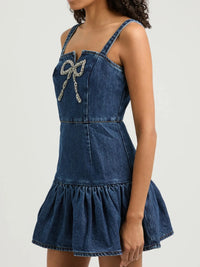 Stylish women’s mini denim dress perfect for summer and spring outfits