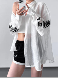 Women’s oversized button-up long sleeve shirt in beige, relaxed fit linen blend top for casual outfits