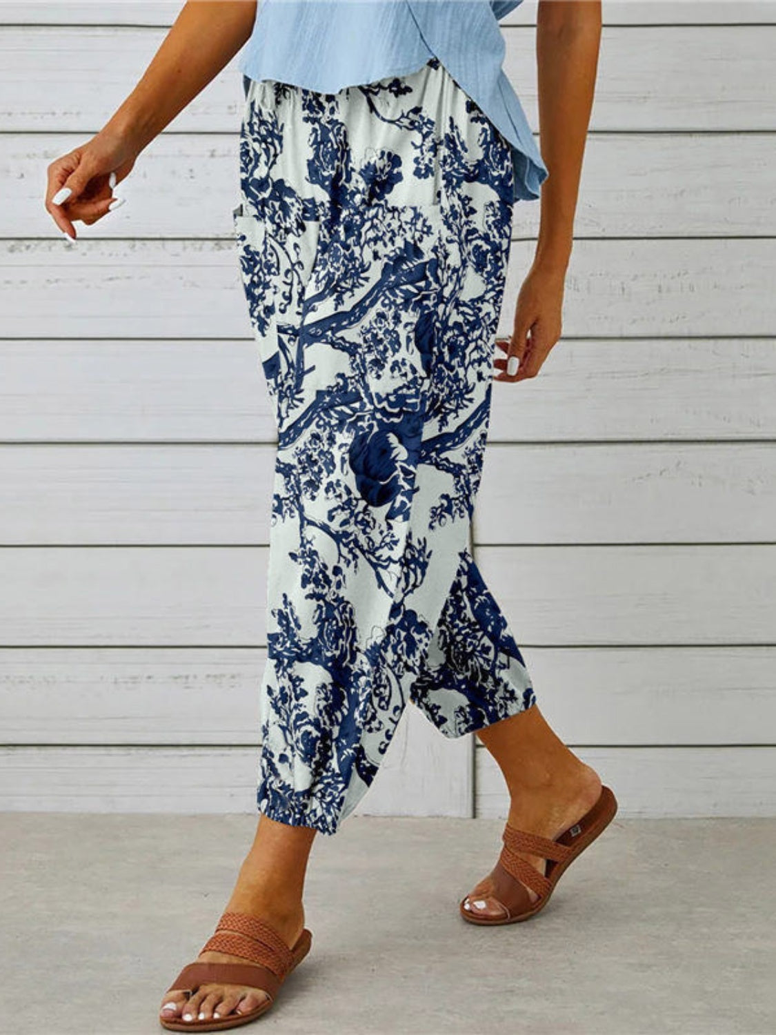 Printed Tied Cropped Pants Trandify deal