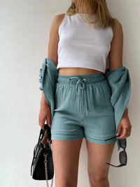 Trendy linen-blend two-piece set for women, stylish matching shirt and shorts