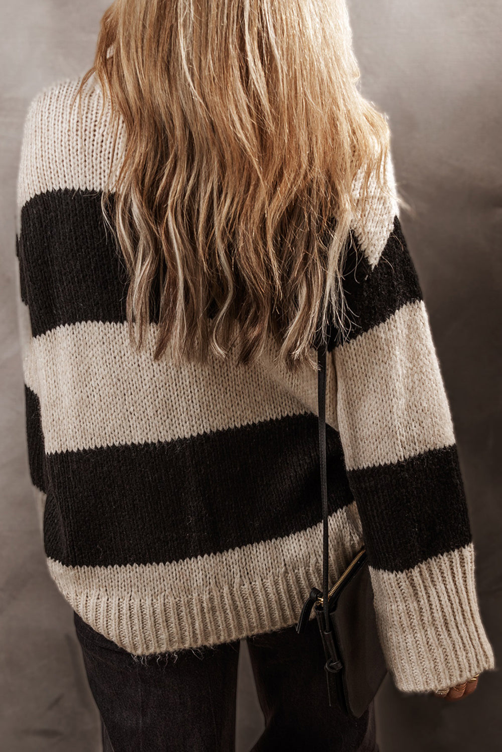 Color Block Round Neck Sweater Trandify Deal
