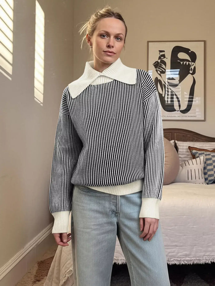 Women's Ribbed Knit Sweater with Contrast Collar