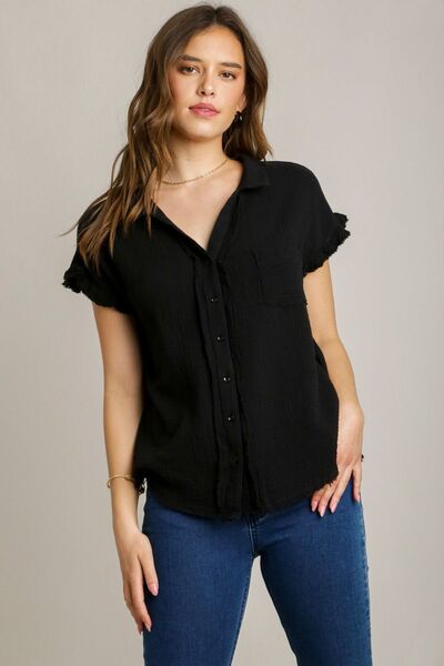 Trendy Women’s Frayed Hem Collared Shirt – Short Sleeve Casual Top