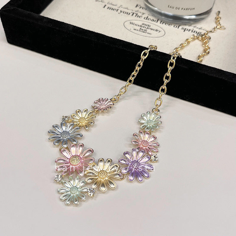 Alloy Rhinestone Daisy Necklace Trandify Deal