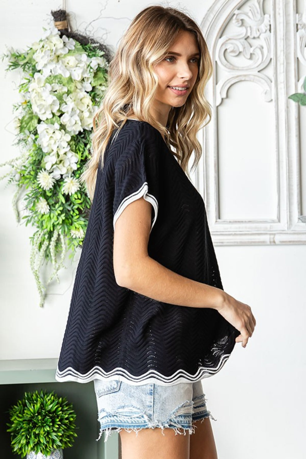 First Love Contrast Wavy Crochet Drop Shoulder Knit Top Trandify Deal