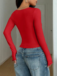 Trendy Square Neck Fitted Tee – Women’s Layering Essential – Soft & Comfortable