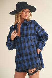 Trendy Aemi & Co Plaid Shirt – Add to Cart Now
