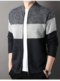 Trendy Men’s Color Block Sweater – Regular Fit & Comfortable Fabric