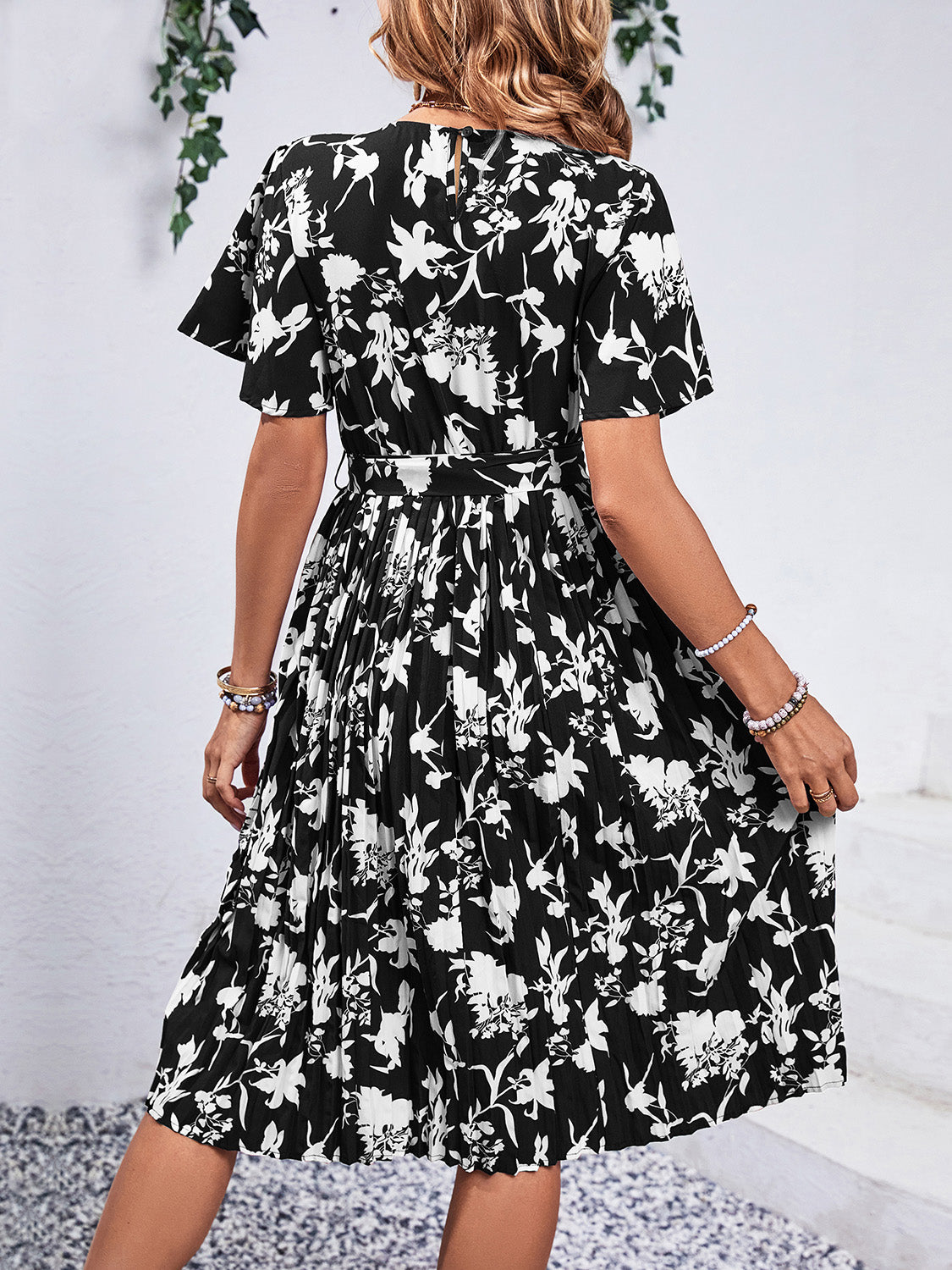 Printed Round Neck Short Sleeve Dress Trandify deal