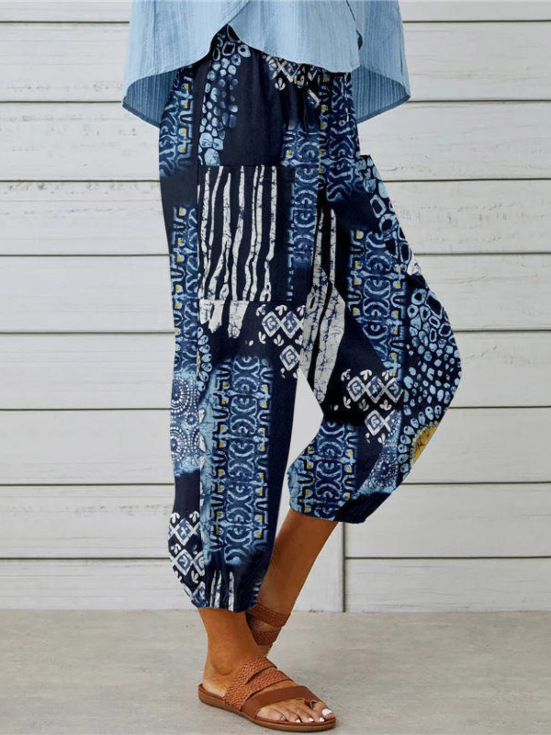 Printed Tied Cropped Pants Trandify deal