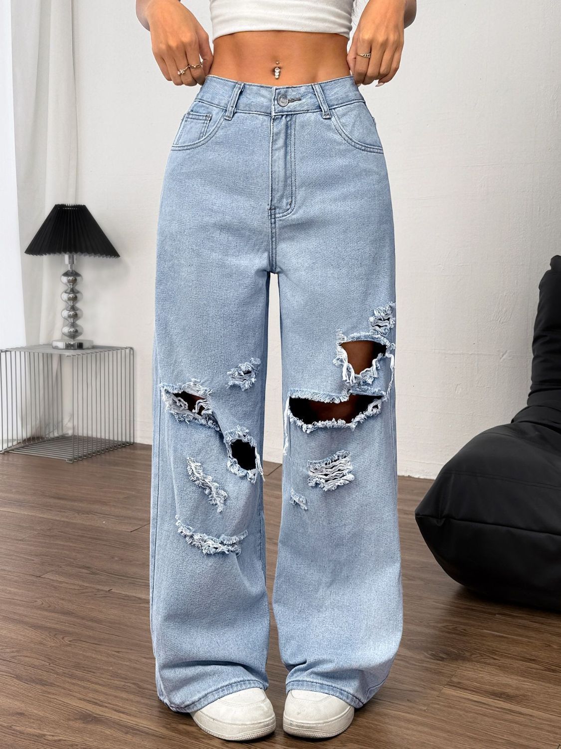 Distressed Wide Leg Jeans with Pockets Trandify Deal