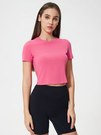 Soft breathable women's tee for gym and everyday outfits