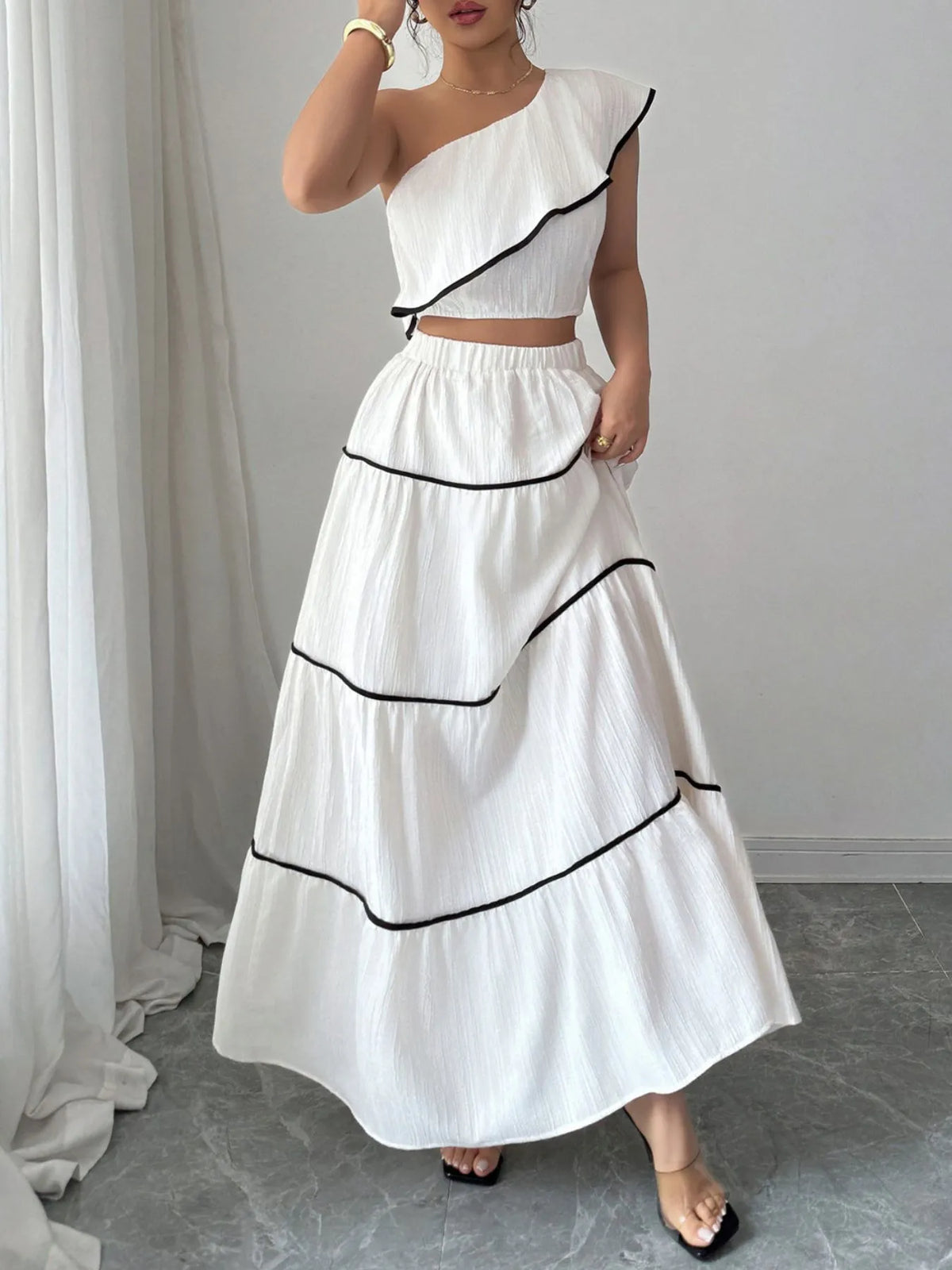 Trendy Summer Matching Outfit with Ruffled Details for Women