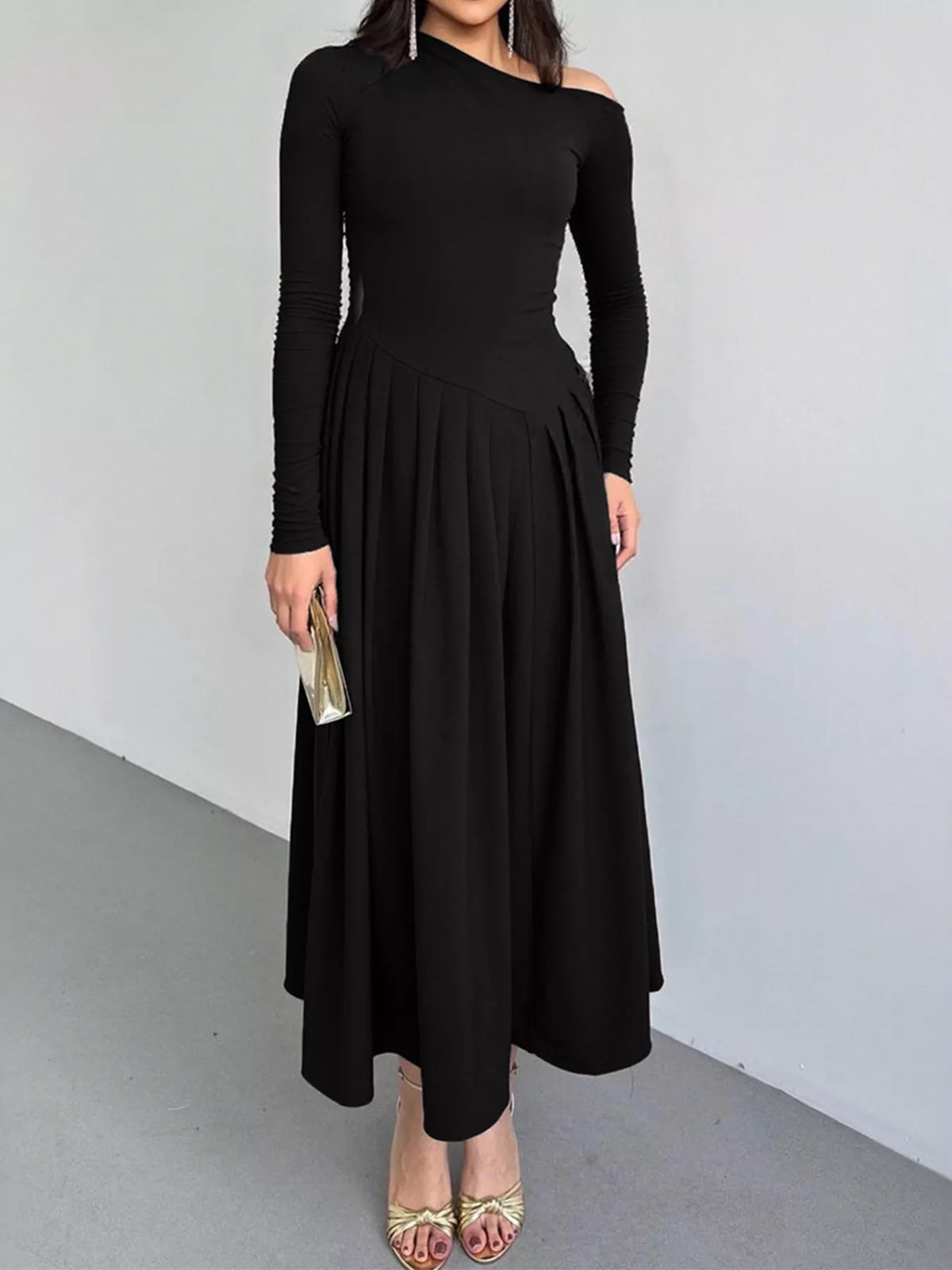 Ruched One Shoulder Bodycon Dress in Black