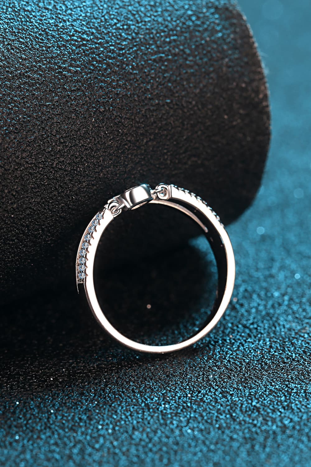 Moissanite Cutout Rhodium-Plated Ring Trandify Deal