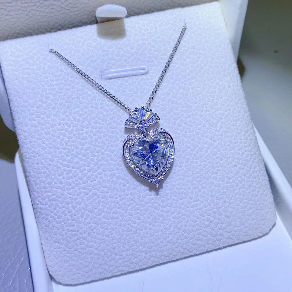 3 Carat Moissanite 925 Sterling Silver Heart Pendant Necklace Trandify Deal