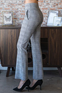 Plus Size Flare Pants with Wide Waist – Casual & Office Wear Outfit