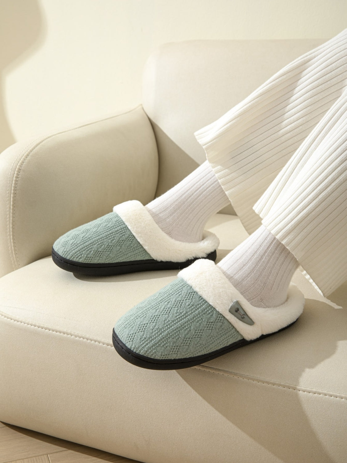 Horn Buckle Furry Texture Flat Slippers Trandify Deal