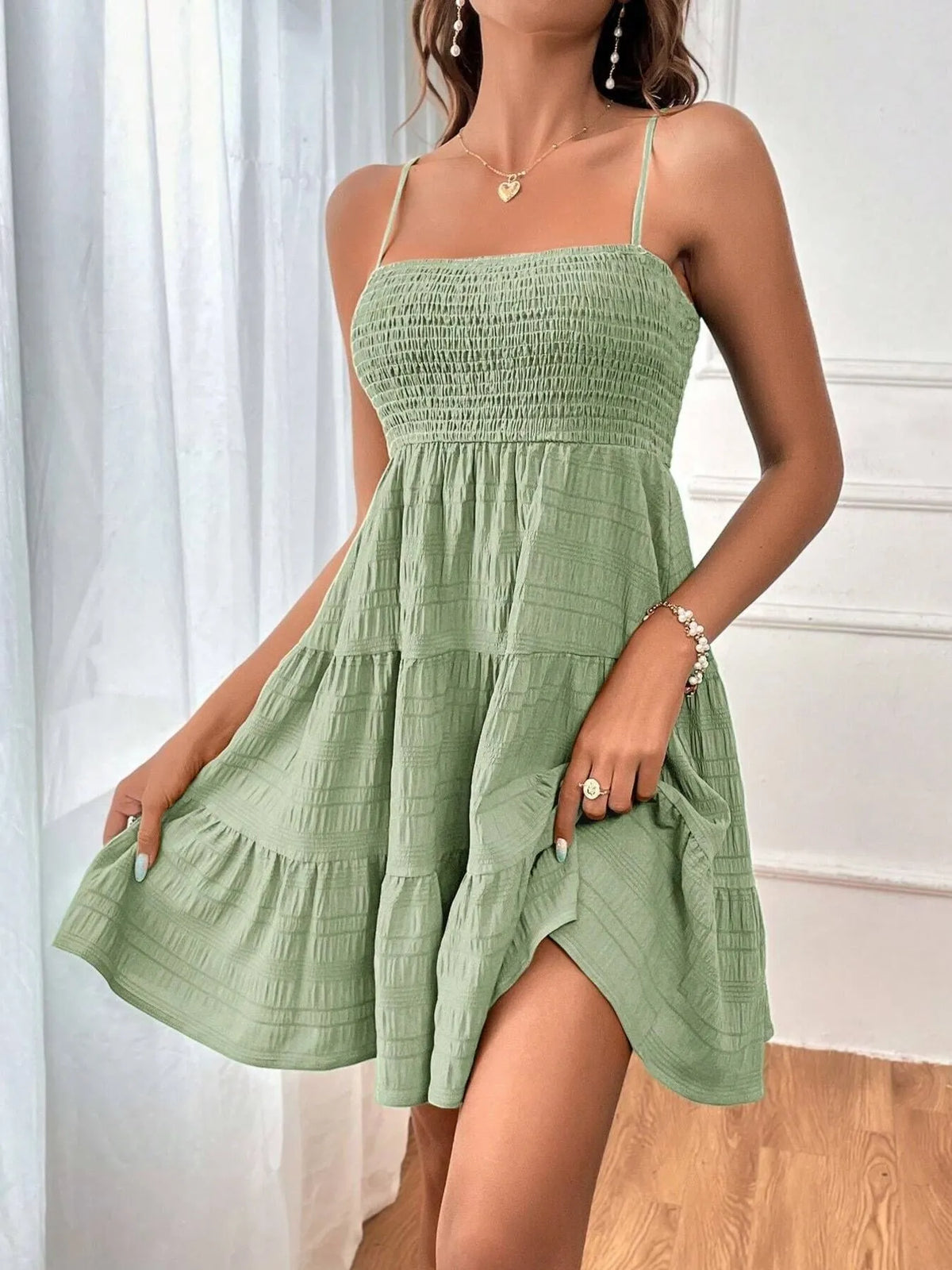 Women’s Sleeveless Tiered Dress – Lightweight Casual Smocked Cami Dress for Beach & Vacations