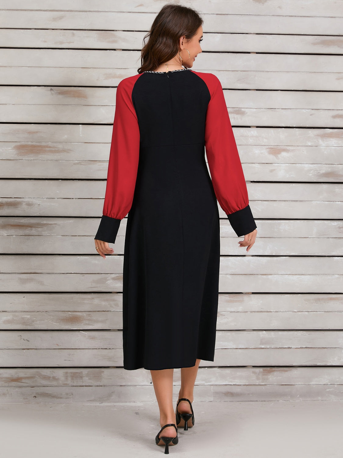 Ruched Contrast Long Sleeve Midi Dress Trandify Deal