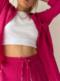 Trendy linen-blend two-piece set for women, stylish matching shirt and shorts