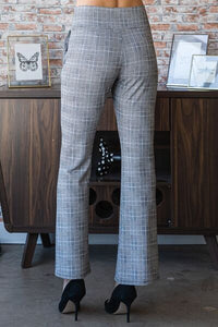 Plus Size Flare Pants with Wide Waist – Casual & Office Wear Outfit