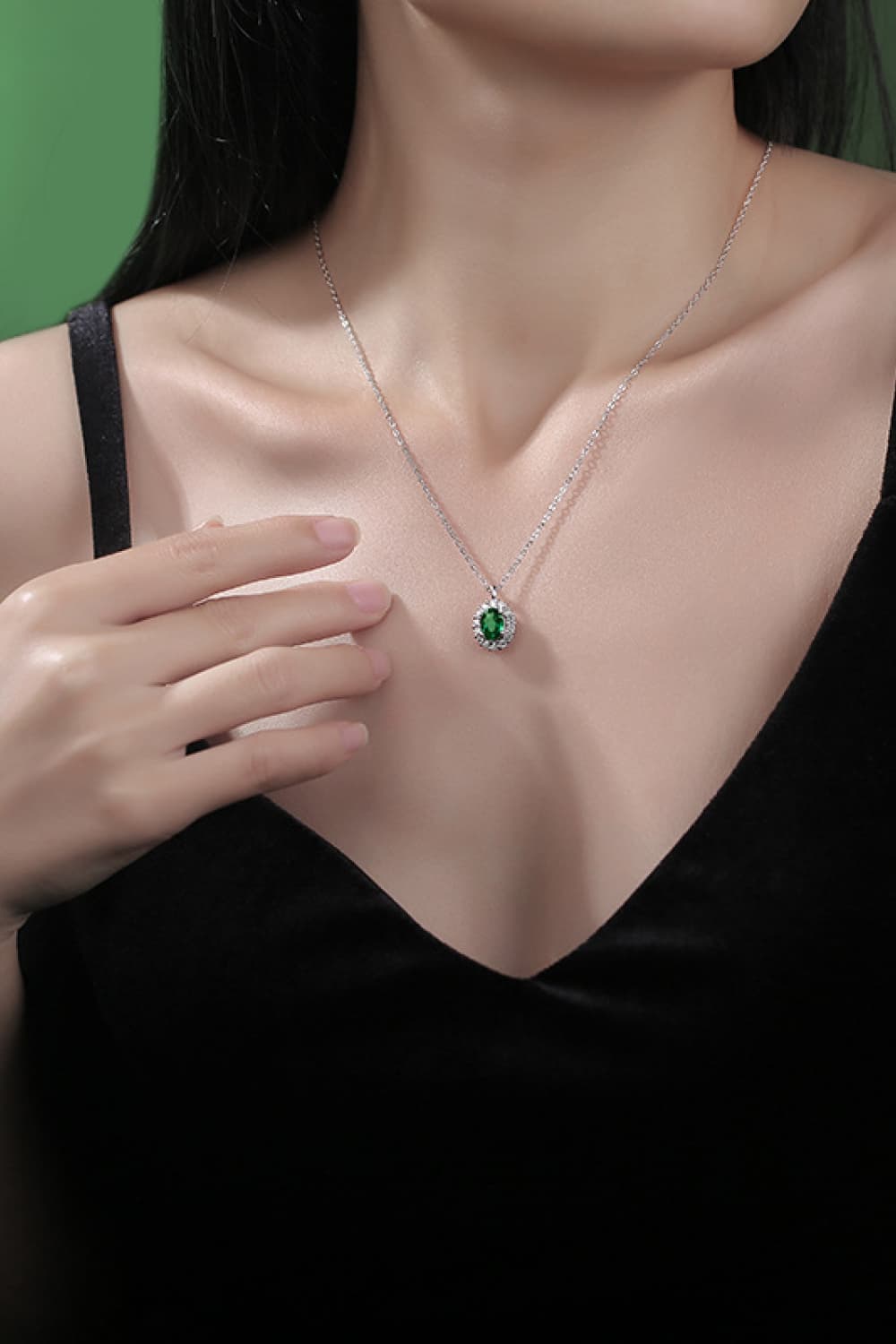 1.5 Carat Lab-Grown Emerald 925 Sterling Silver Necklace Trandify Deal