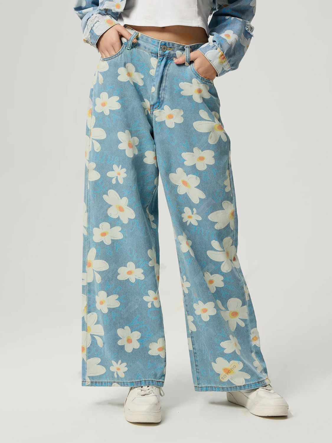 Pocketed Floral Wide Leg Jeans Trandify Deal