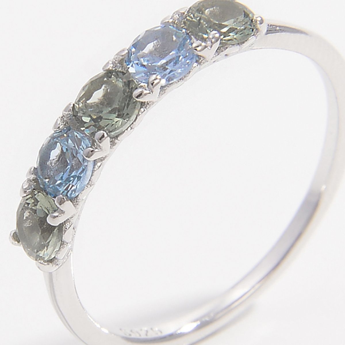 925 Sterling Silver Rhinestone Ring Trandify Deal