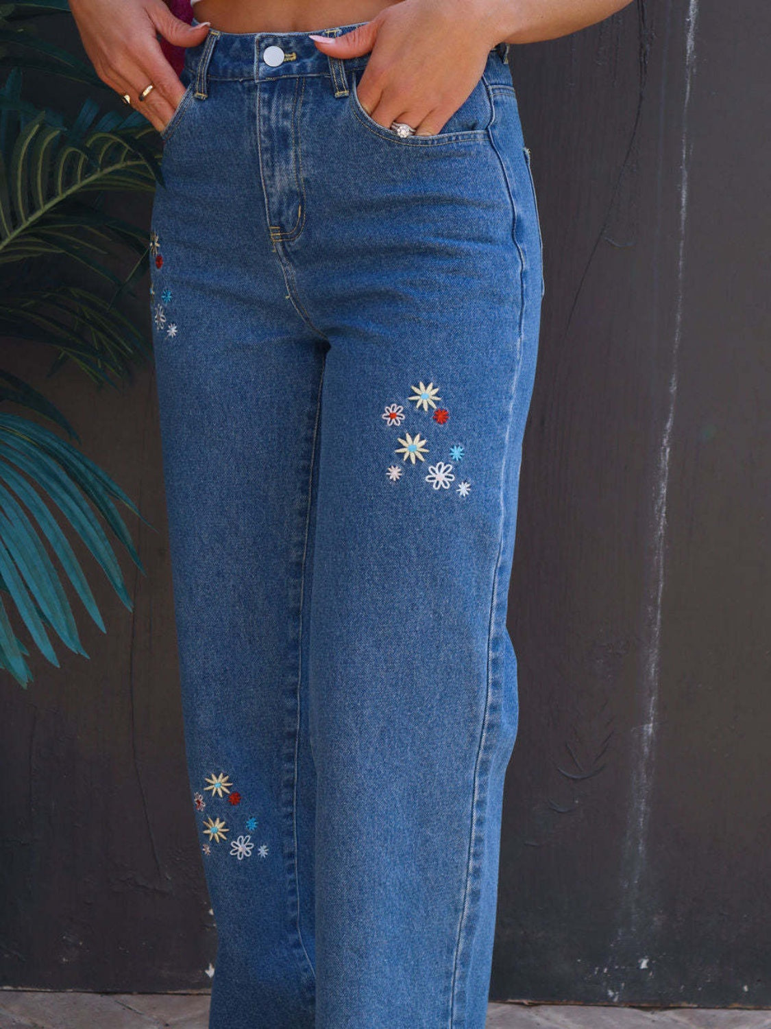 Embroidered Straight Jeans with Pockets Trandify deal