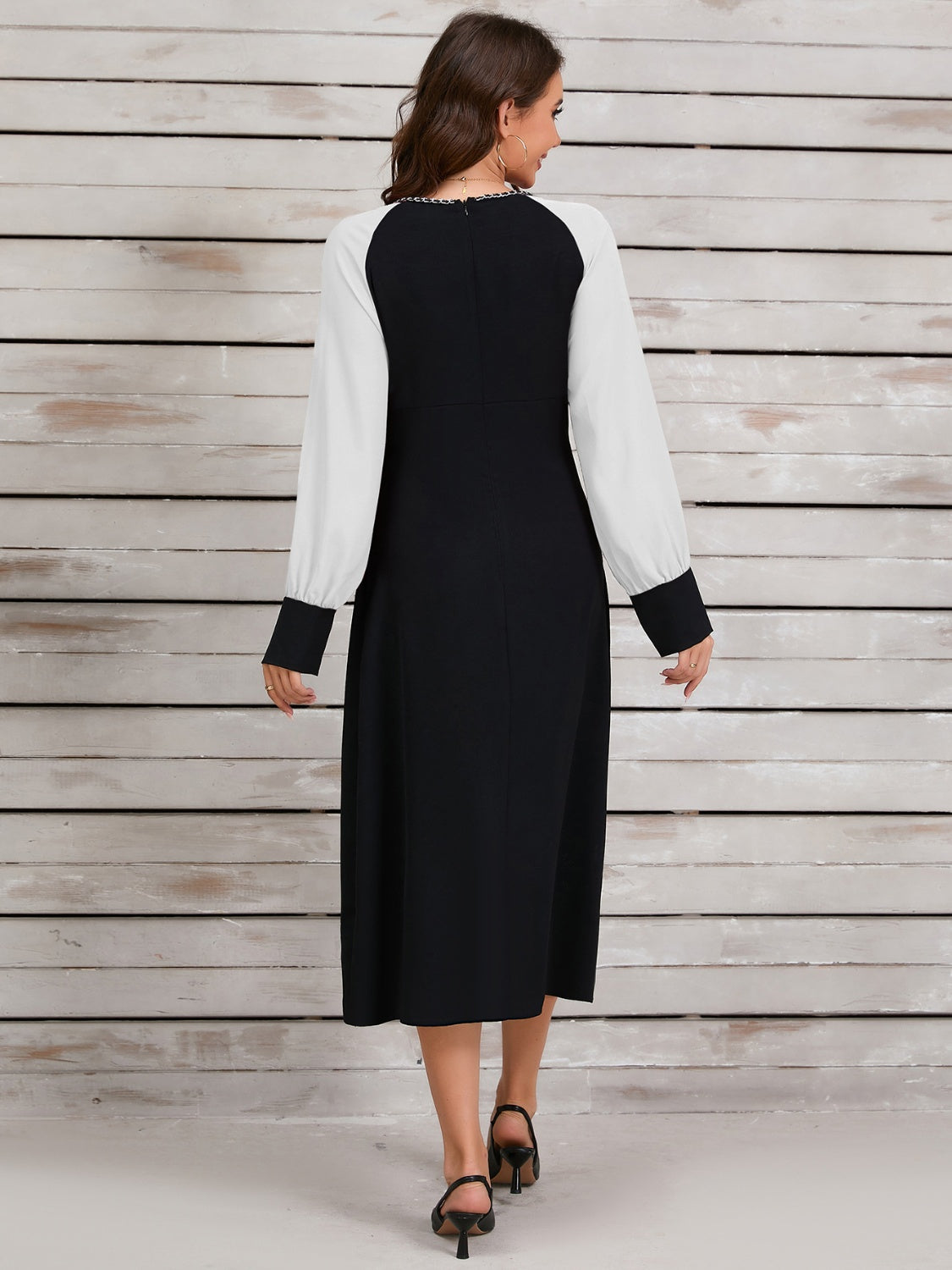 Ruched Contrast Long Sleeve Midi Dress Trandify Deal