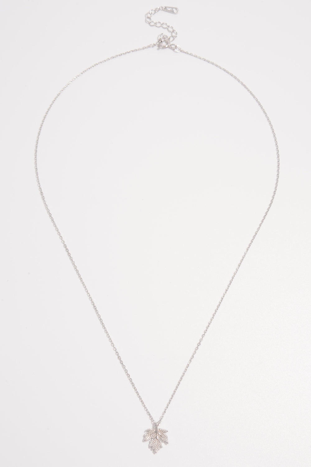 925 Sterling Silver Zircon Maple Leaf Necklace Trandify Deal