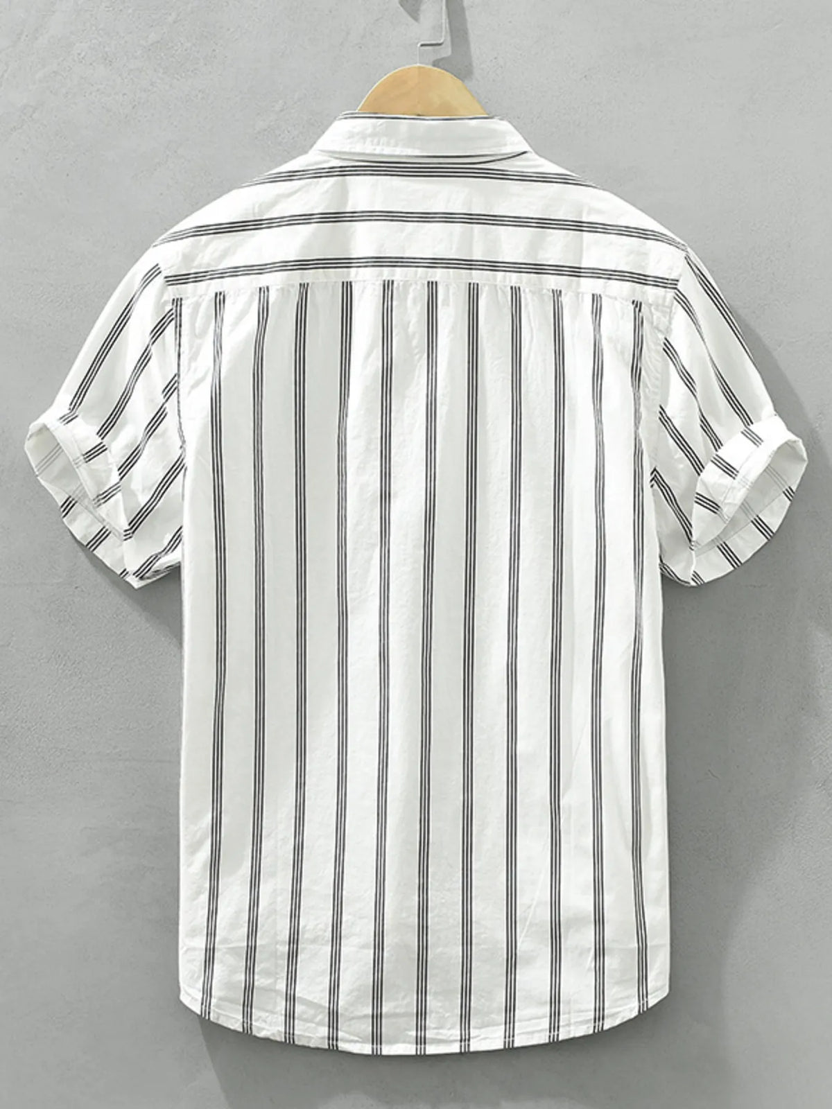 Men's Plus Size Classic Striped Short Sleeve Button-Up Shirt – Casual Slim Fit Summer Top for Big & Tall Men