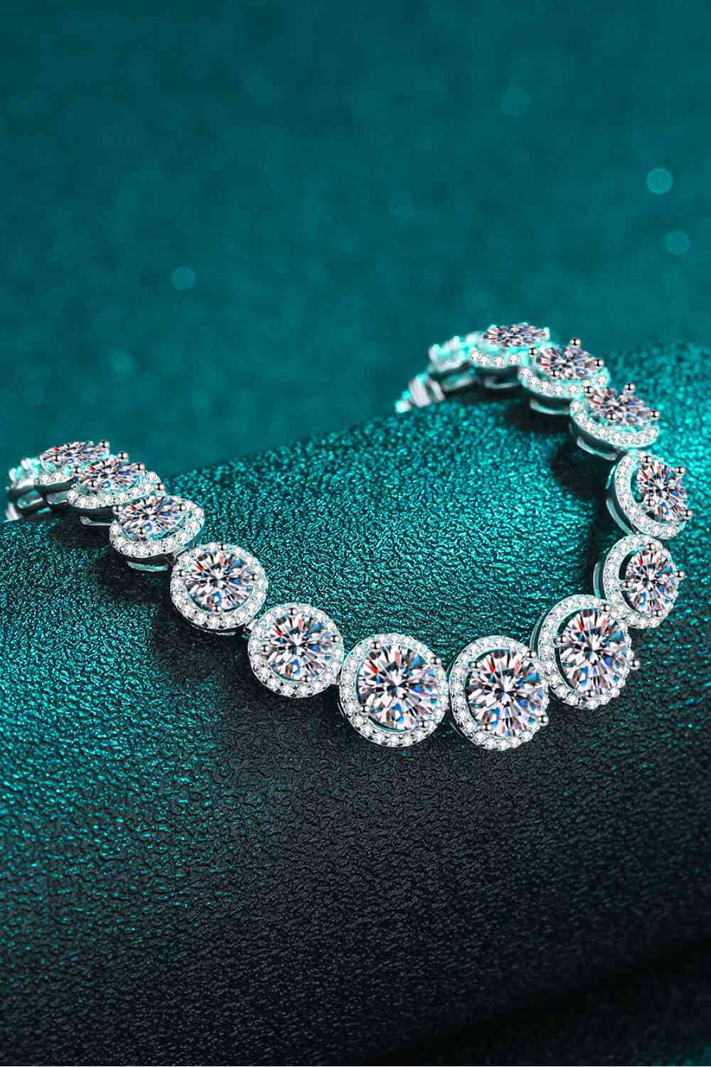 925 Sterling Silver 10.4 Carat Moissanite Bracelet Trandify deal