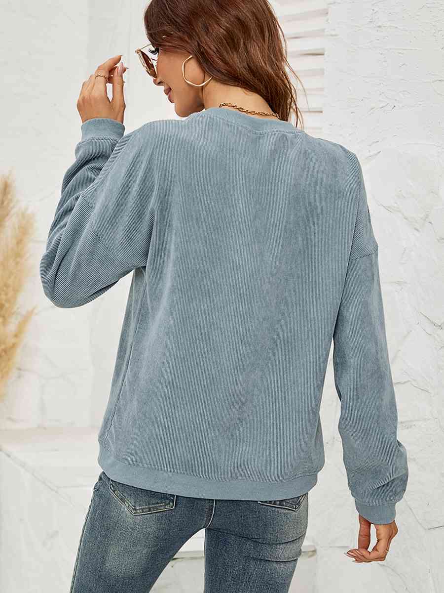 Round Neck Long Sleeve MAMA Graphic Sweatshirt Trandify deal