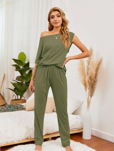 Round Neck Top and Pants Lounge Set Trandify deal