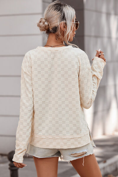 Checkered Round Neck Long Sleeve T-Shirt Trandify deal