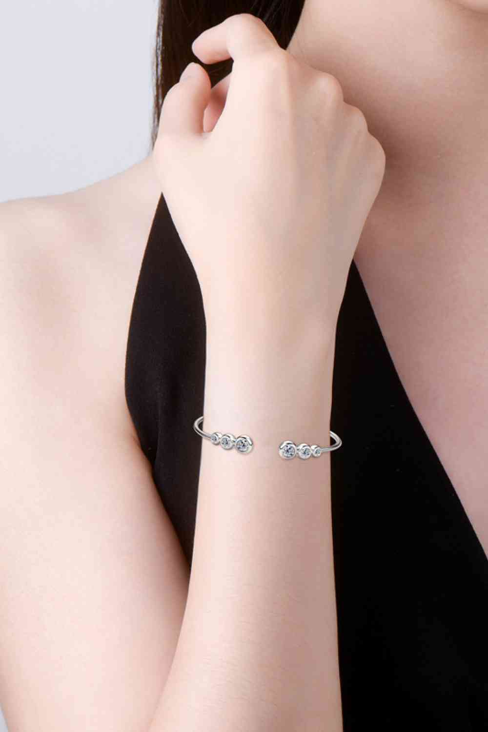 1.8 Carat Moissanite 925 Sterling Silver Bracelet Trandify deal