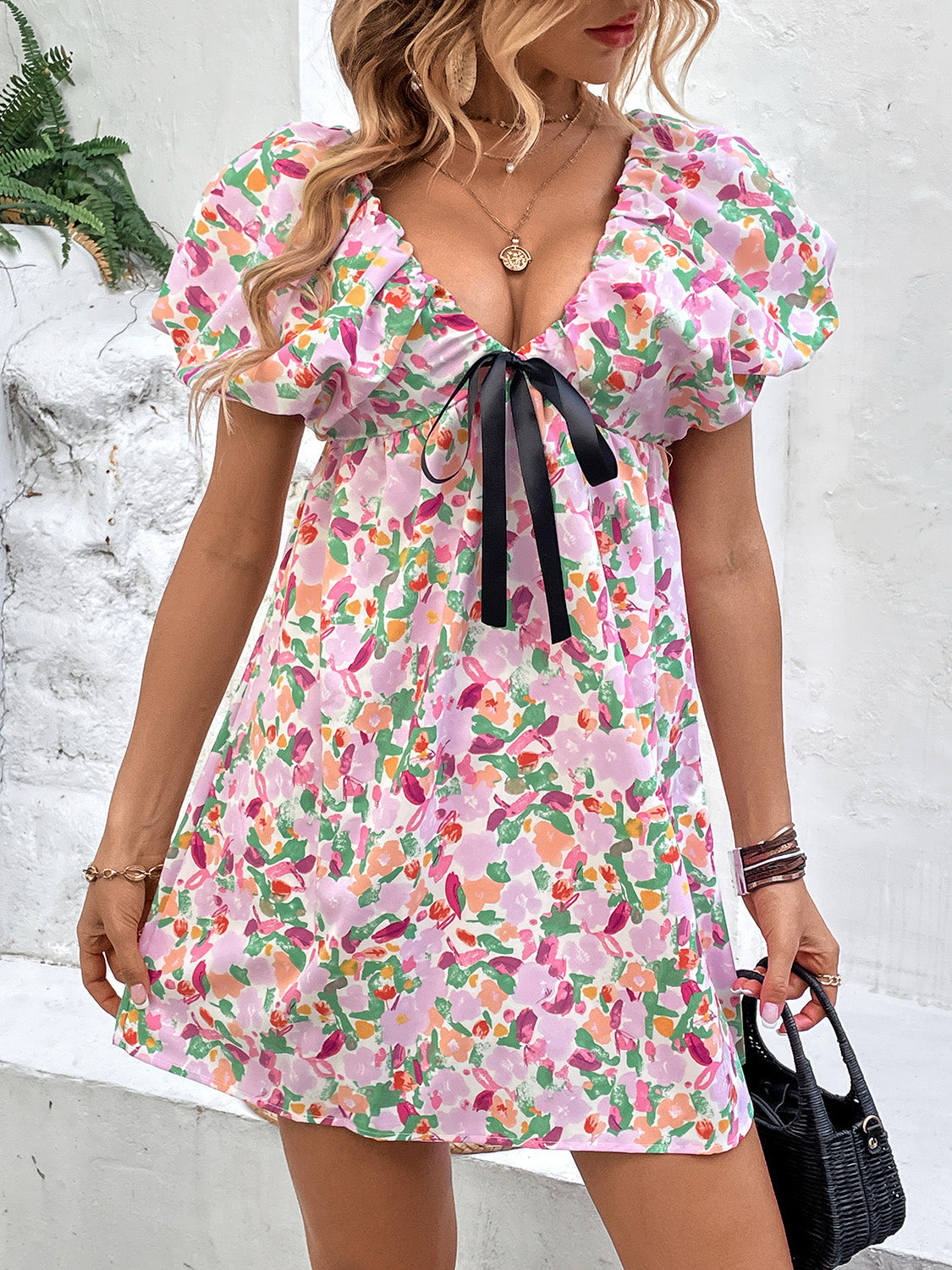 Perfee Floral Print V-Neck Puff Sleeve Mini Dress for Women – Trendy Summer Outfit – TrendifyDeal