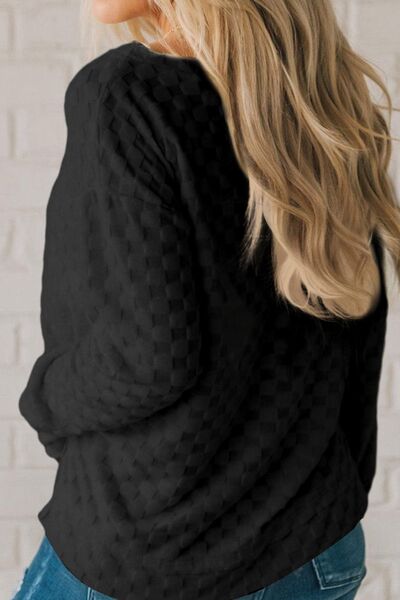 Checkered Round Neck Long Sleeve T-Shirt Trandify deal